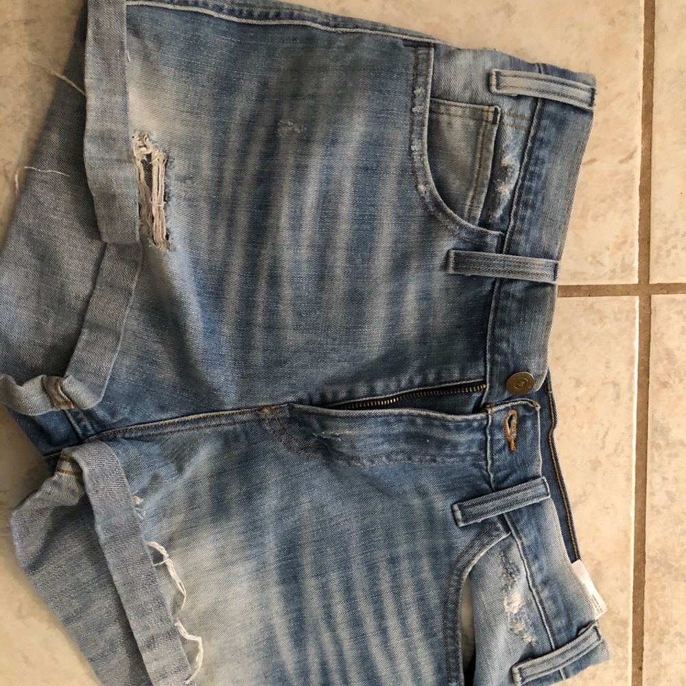 Levi’s shorts